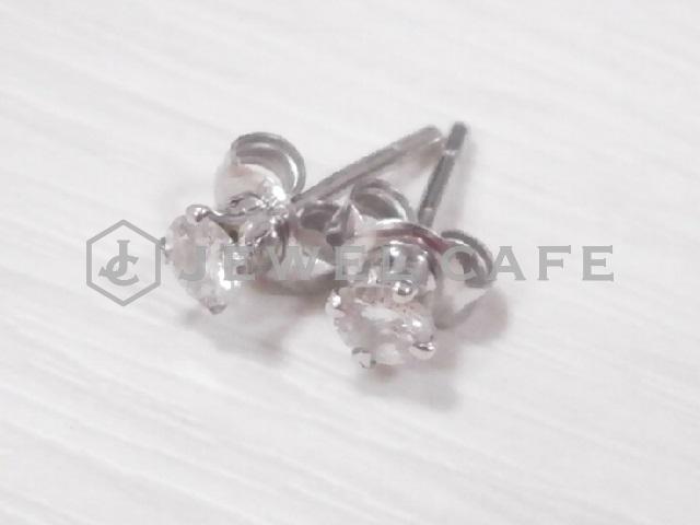 ピアス Pm 0.22ct